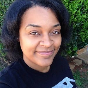 Meet your Posher, Sharmion